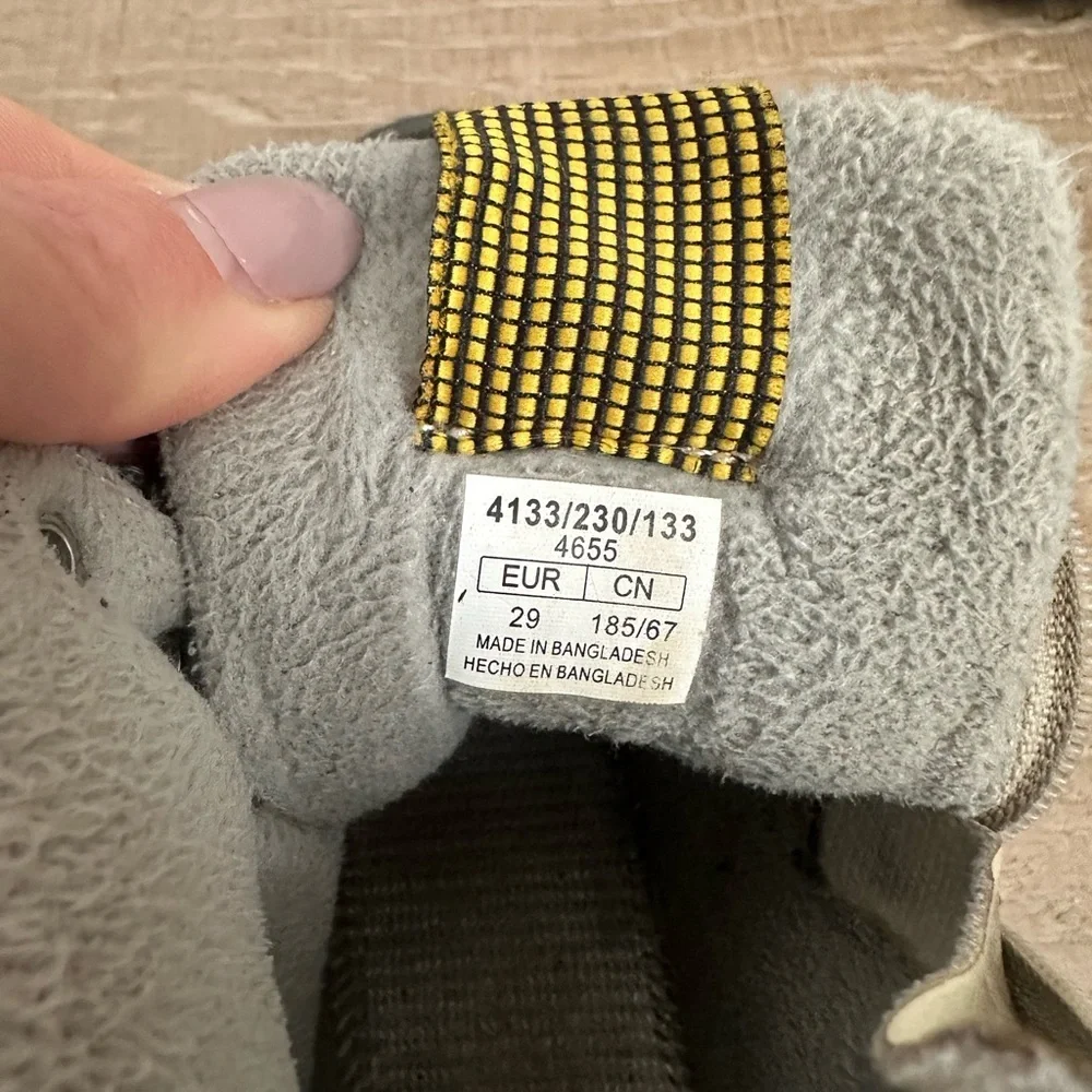 Zara Kids Boots in Black and Cream